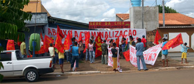 Ato em Jaru em solidariedade aos camponeses de Jacinópolis