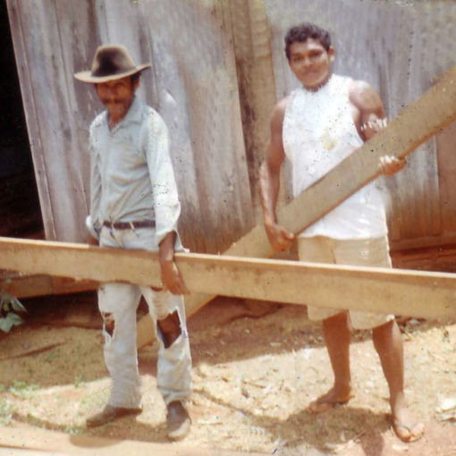Zé Bentão durante trabalho coletivo em Corumbiara